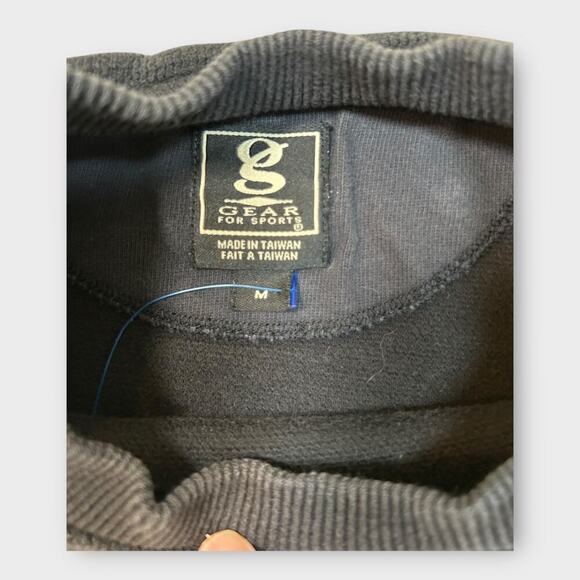 Vintage Gear for Sports Iowa Hawkeyes Women's Spellout Script Sweatshirt black S - Picture 5 of 8